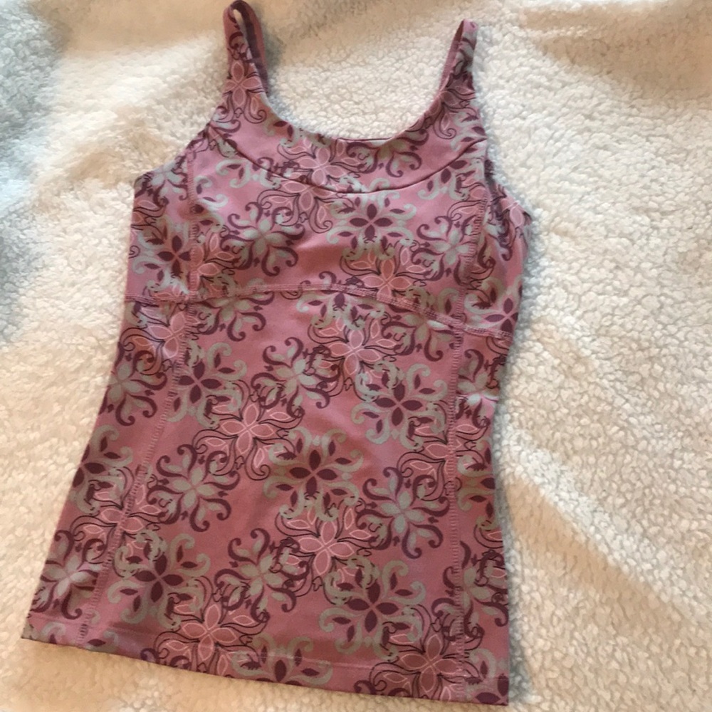 Tek Gear yoga top - EUC!!